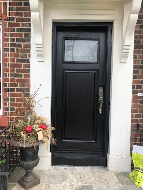 fiberglass-doors-installation-toronto-with-country-overhang