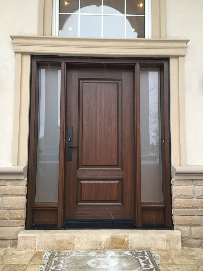 fiberglass-doors-installation-toronto-planks