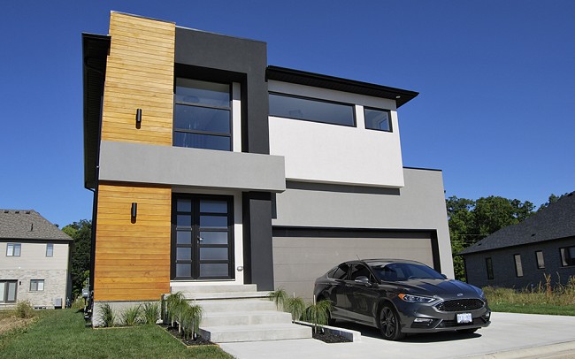 Tilt and turn windows