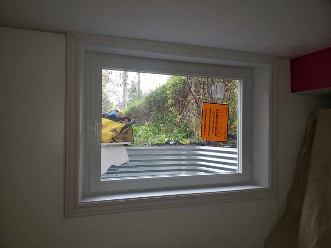 vinyl-windows-replacement-toronto-another-basement