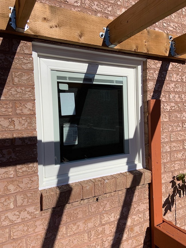 vinyl-windows-replacement-toronto-pergola-2