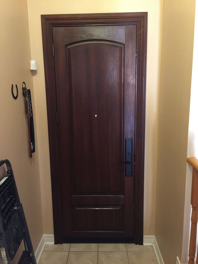 fiberglass-doors-installation-toronto-fir-grain