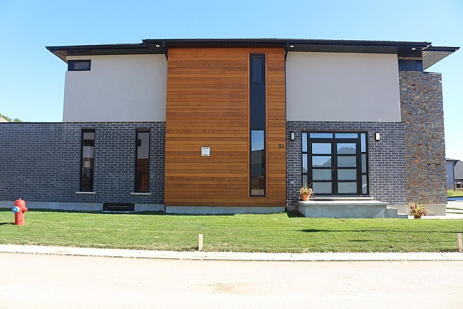 tilt-turn-windows-installation-toronto-installer-industrial