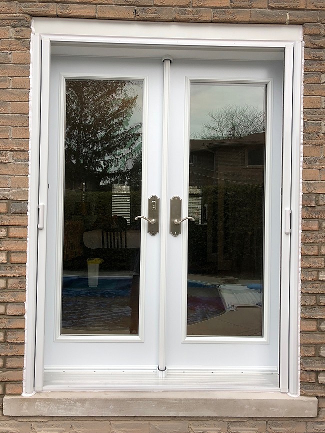 Door replacement Toronto white
