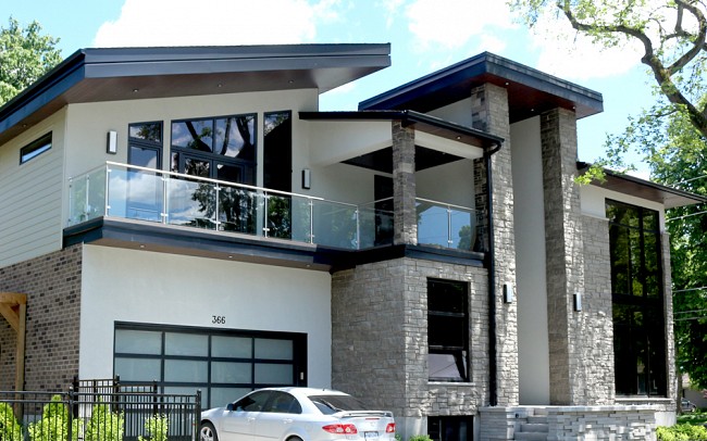 tilt-turn-windows-installation-toronto-large-estate